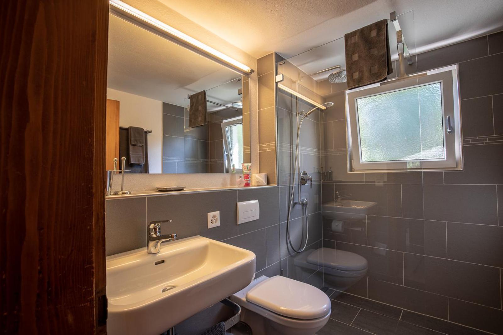 Apartament Chasa Gernet Buorcha Scuol Zewnętrze zdjęcie
