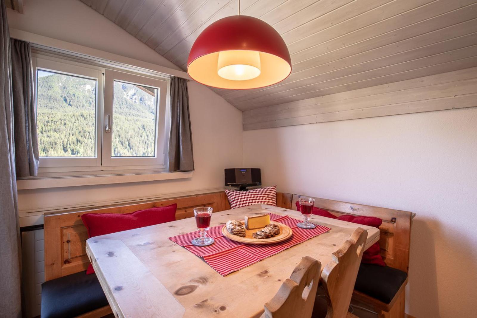 Apartament Chasa Gernet Buorcha Scuol Zewnętrze zdjęcie